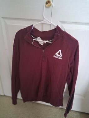 Women's Reebok pullover